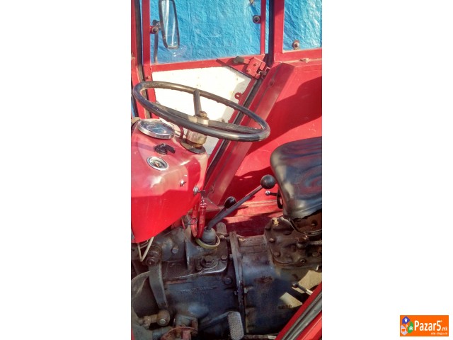 Prodavam Traktor Imt 533