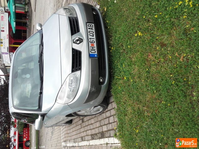 Se Prodava Reno Scenic Mozna E I Zamena