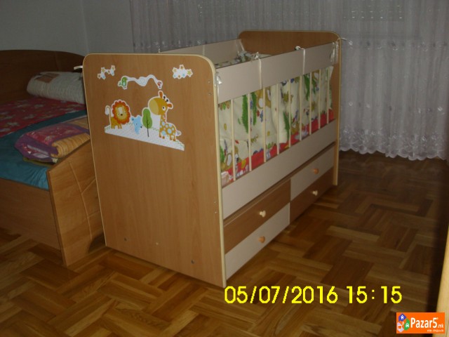 Detsko Krevece I Stolce Za Rucanje