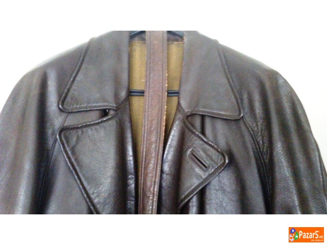 Кожен мантил