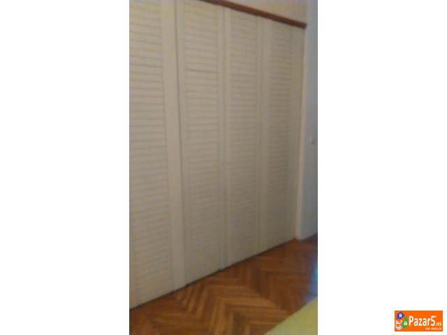 Se Izdava Stan Vo Centar Komplet Namesten