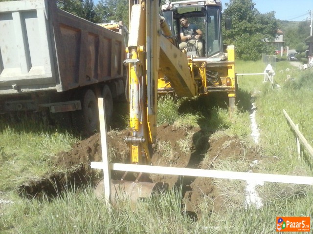 Iskop So Bager I Pervos So Kaminon