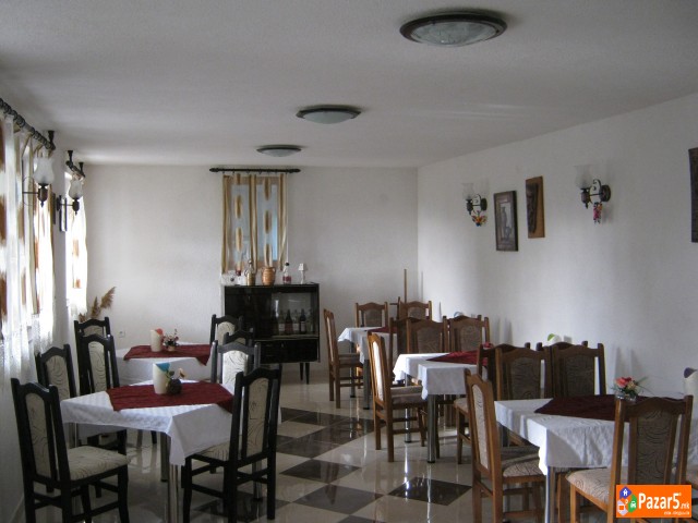 Апартмани Танески Коњско