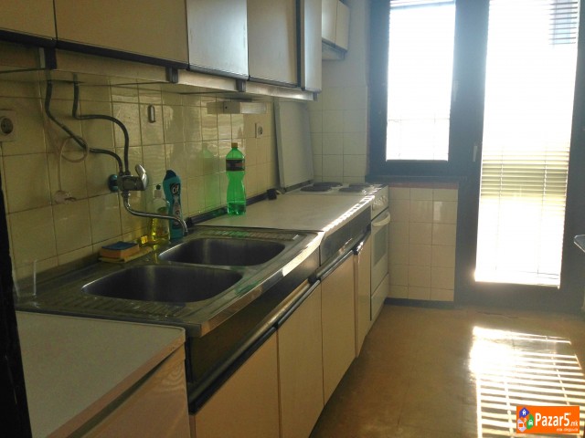 ТРОСОБЕН СТАН ЗА СТУДЕНТИ КАЈ МЛЕЧЕН