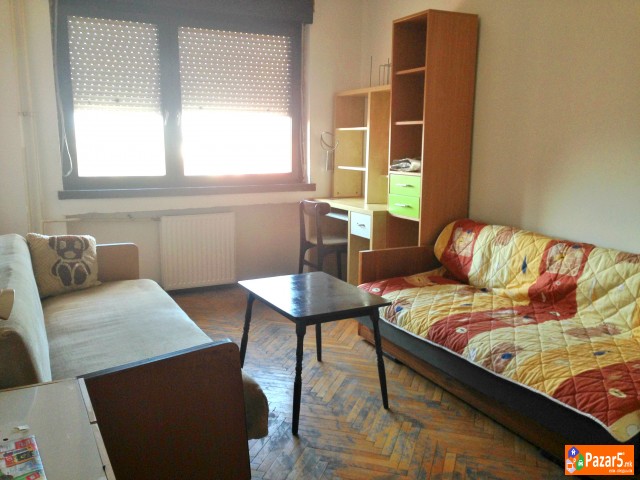 ТРОСОБЕН СТАН ЗА СТУДЕНТИ КАЈ МЛЕЧЕН