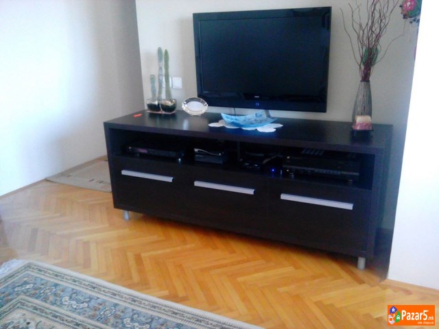 Se Izdava Odlicen 2-soben Stan Shampionce - Kisela