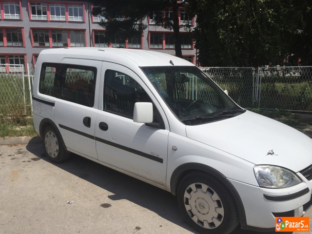 Opel Combo 17 Cdti Moze Zamena