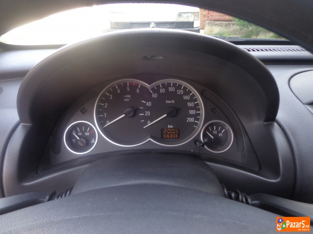 Se Prodava Opel Corsa C 1.7 Di 2003 Godina, Regist