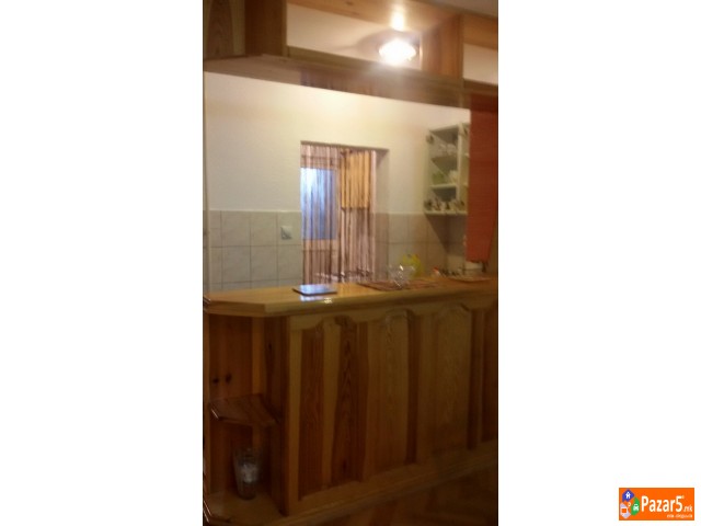 Се изнајмува стан во нас.Аеродром