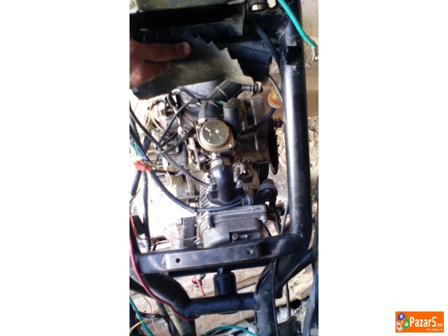 Prodavam Skuter Cel Ili Na Delovi... Hitnoo