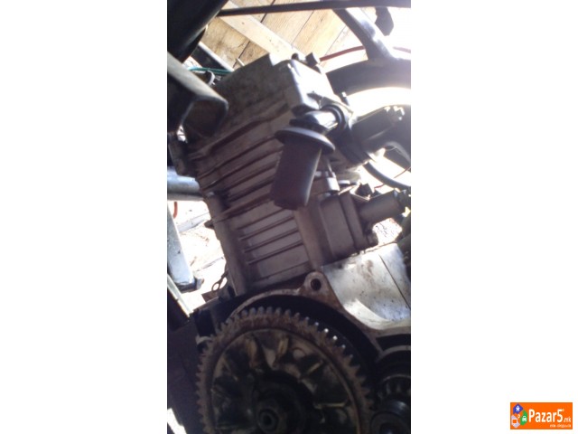 Prodavam Skuter Cel Ili Na Delovi... Hitnoo