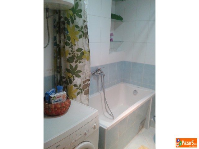 Se Iznajmuva Prekrasen Stan Vo Centar