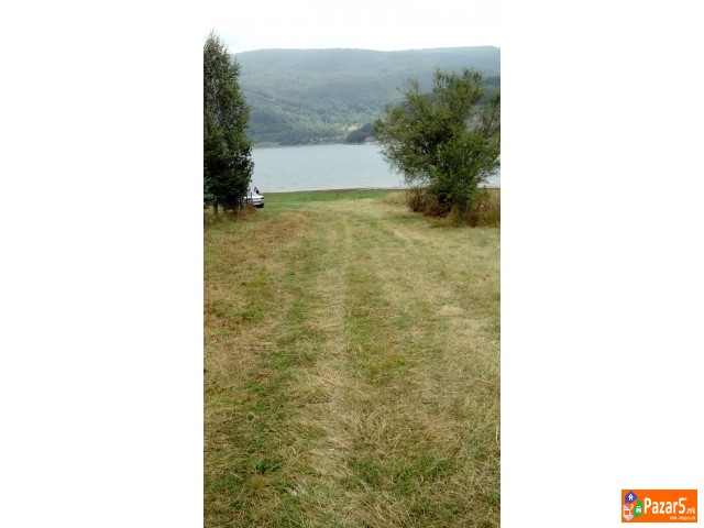 Se Prodava Plac Vo Mavrovo