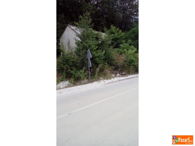 Se Prodava Vikendica Vo Mavrovo