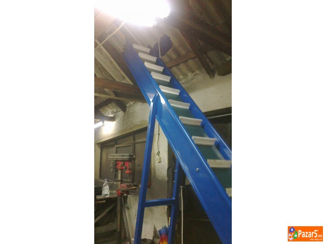 Pakerki Dozeri Transporteri Mlinovi Mesaci