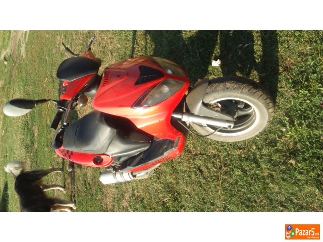 Vespa 80 Cc Fabricna Hamaci Masina