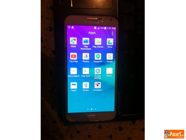 Продавам Samsung Galay E7 