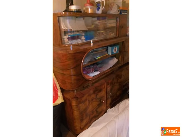 Nameshtaj - Antikvitet