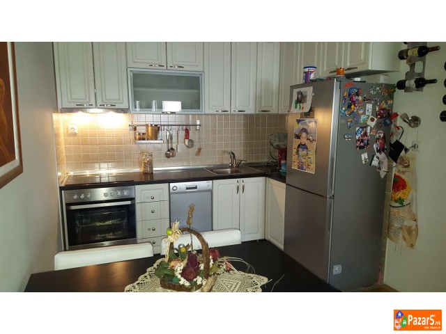 Се издава стан кај католичката црква