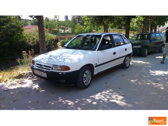Opel Astra 1.7d  Odlicna I Eftina