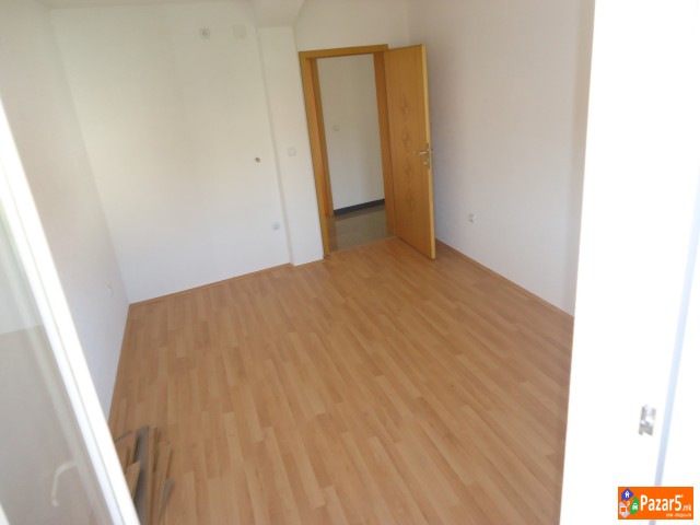 СЕ ИЗДАВА НОВОИЗГРАДЕН ОБЈЕКТ! ДЕЛОВНИ ПРОСТОРИИ 