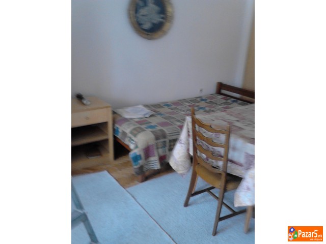 Izdavam Stan Vo Centr-skopje