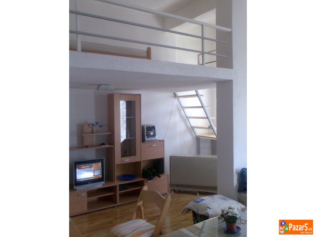  Издавам гарсоњера во Охрид-цела година