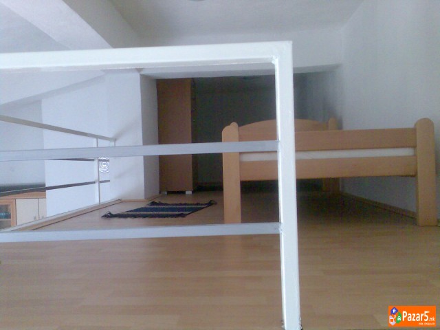  Издавам гарсоњера во Охрид-цела година