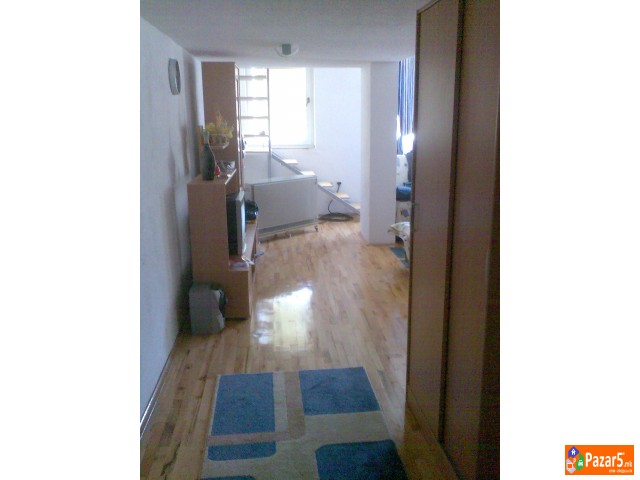  Издавам гарсоњера во Охрид-цела година