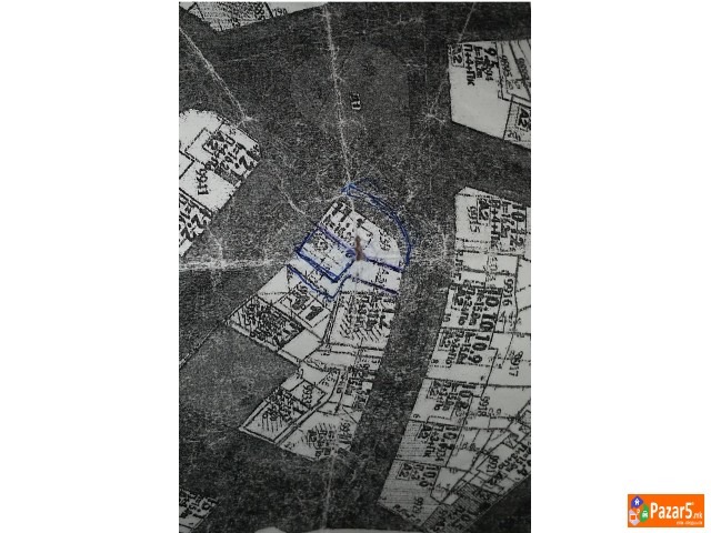 Се продава градежно земјиште од 560m2 во нас.Цента