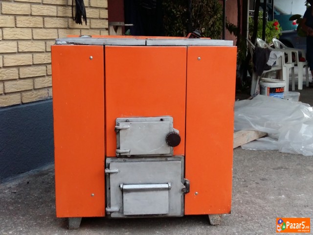 Продавам котел за парно 24КВ