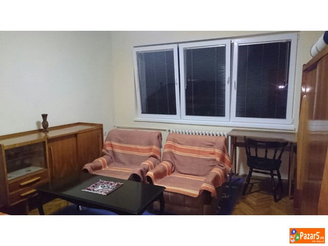 Се издава стан во Центар