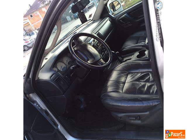 Itno Se Prodava Jeep Grand Scherokee 2.7 Dizel 4x4
