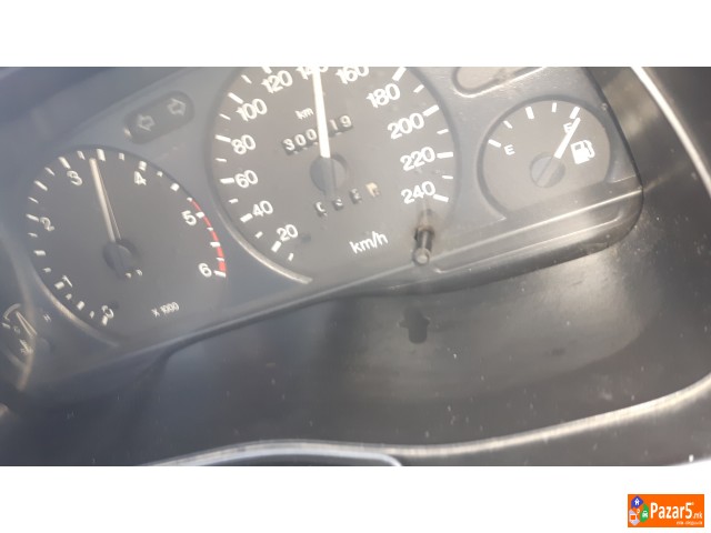 Prodavam Ford Mondeo 1.8td Full Oprema Odl Sostojb