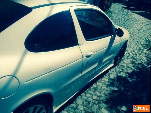 Prodavam Reno Megan Coupé