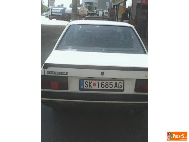 СЕ ПРОДАВА РЕНО 9