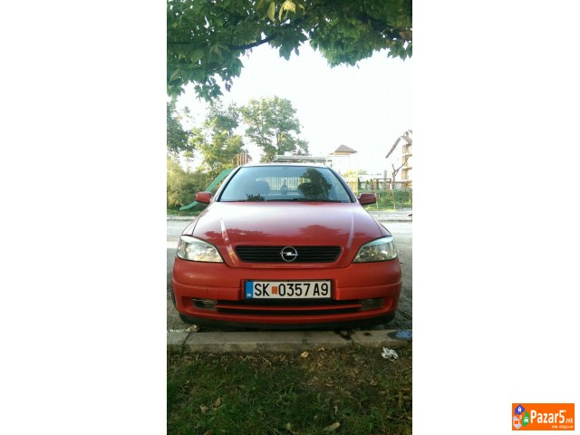 Opel Astra 1.2 98 God. 