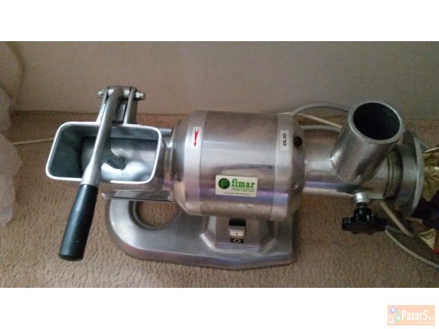 Masina Za Melejne Meso I Ostrejne Nozevi