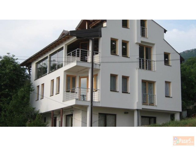 Апартмани во Населба Коњско