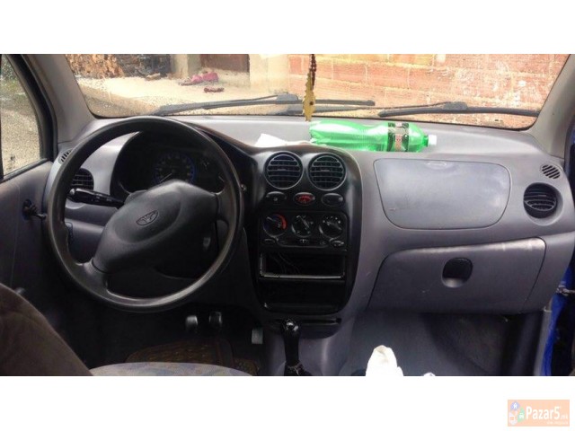 Se Prodava Ili Zamenuva Laguna I Matiz 