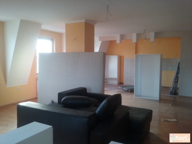 Се продава Стан новоградба од 111m2,кај Млечен