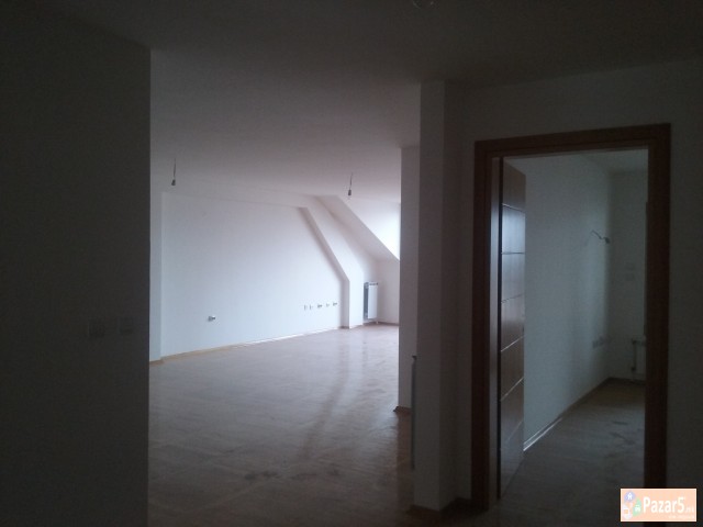 Се продава нов стан дуплекс од 248m2 до Турска амб