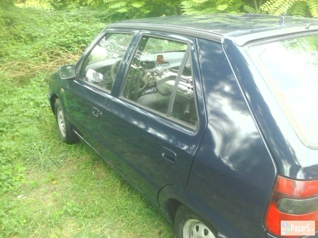 Продавам шкода фелициа 97 год.