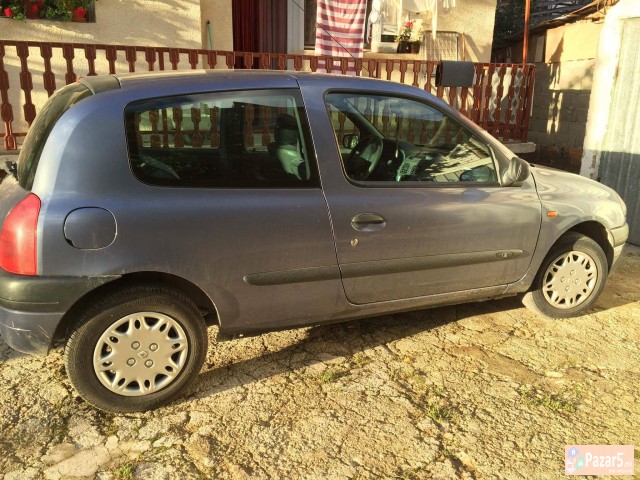 Се продава / можна е и замена