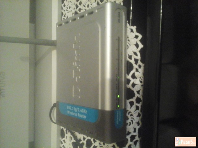 Se Prodava Wifi Router Marka D-link Model:di-524