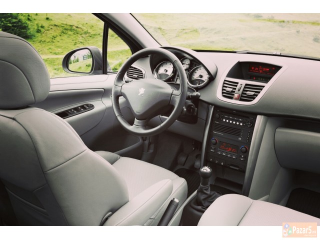 Prodavam !!! Peugeot 207 1.4hdi 2007god.