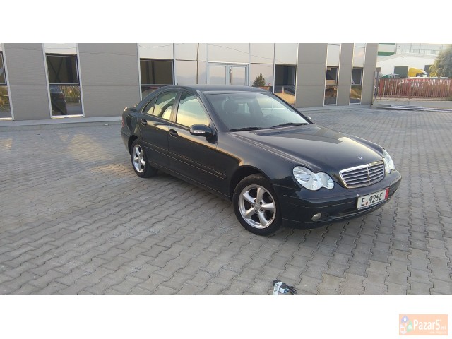 Mercedes C 220 2002 God 