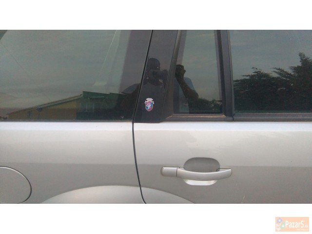 Ford Mondeo Tdci Ghia 2002 God