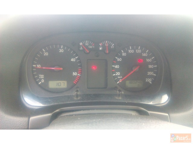 Golf 4 1.9 Sdi 2002 God