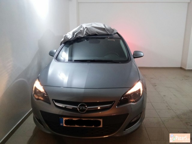Продавам Opel Astra 1.4 Тurbo 